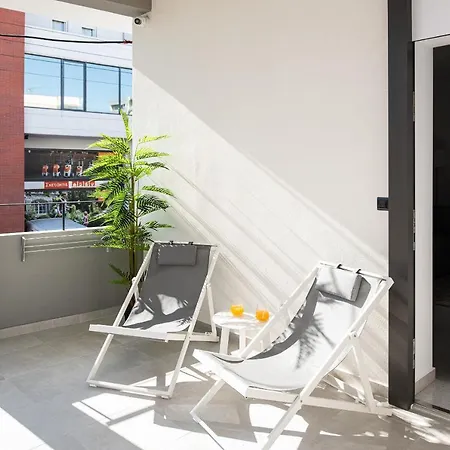 Cozy Corner Luxury Appartement *