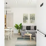 Cozy Corner Luxury