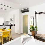 아파트 Cozy Corner Luxury *
