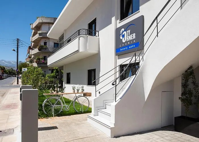 Cozy Corner Luxury Apartment *