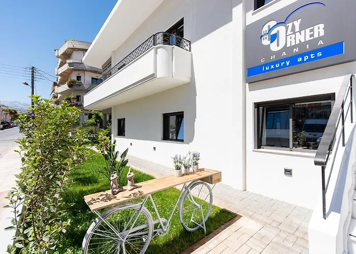 Cozy Corner Luxury Apartment